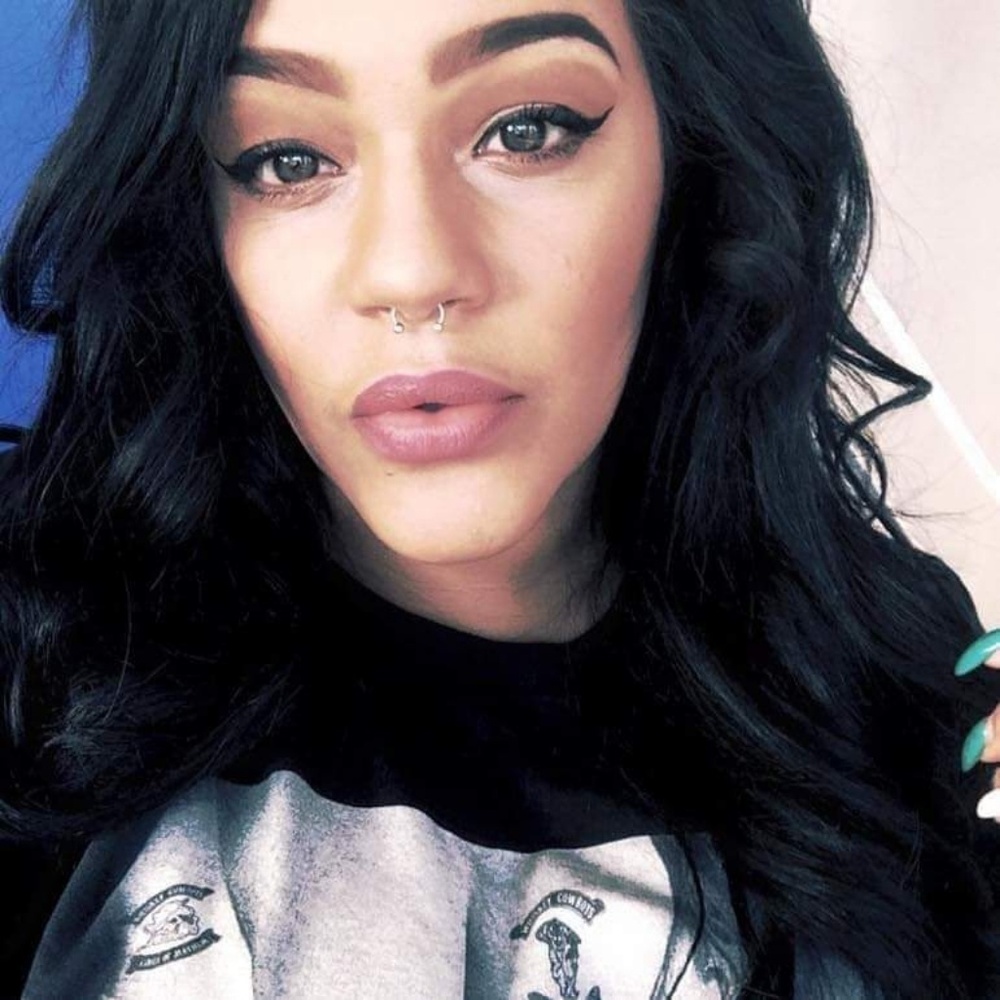 Meet your Posher, Dorah